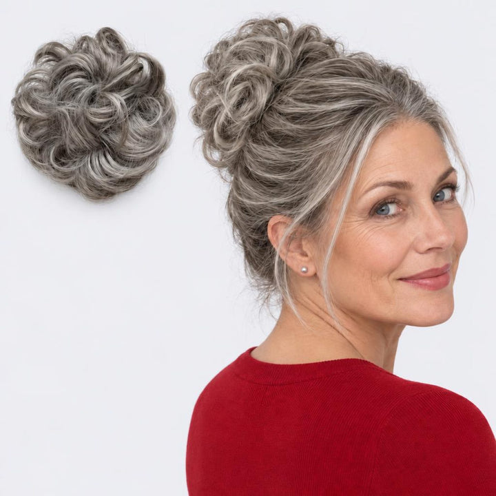 Tangled Scrunchie i Dark Grey – krøllet hårscrunchie med hår, vist løs og sat op på model